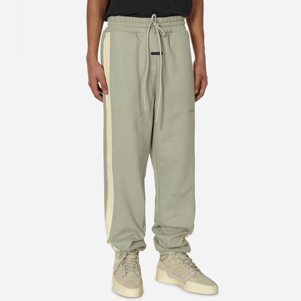 Men’s Size Small (29-30” Waist) Fear Of God Athletics X Adidas Sweatpants Clay - Picture 6 of 17